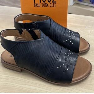 MIZ MOOZ DARCIE BLACK LEATHER SLINGBACK SIDE ZIP STUDDED SANDALS SIZE 7.5 EUC